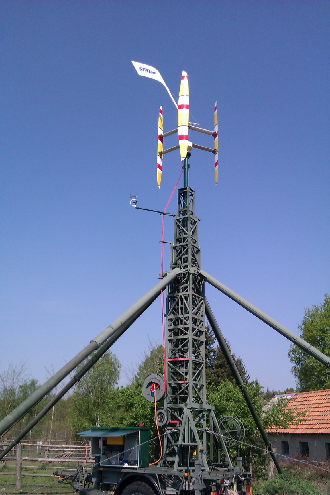 Sroka Stahl- und Anlagenbau- Fundament und genehmigungsfreie Kleinwindenergieanlage